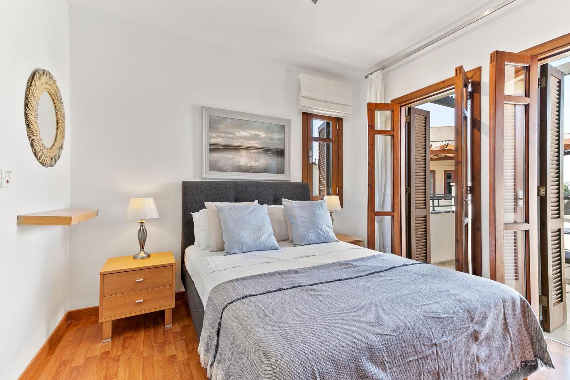 2 Bedroom Apartment Chloe With Communal Pool, Aphrodite Hills Resort Куклия Экстерьер фото