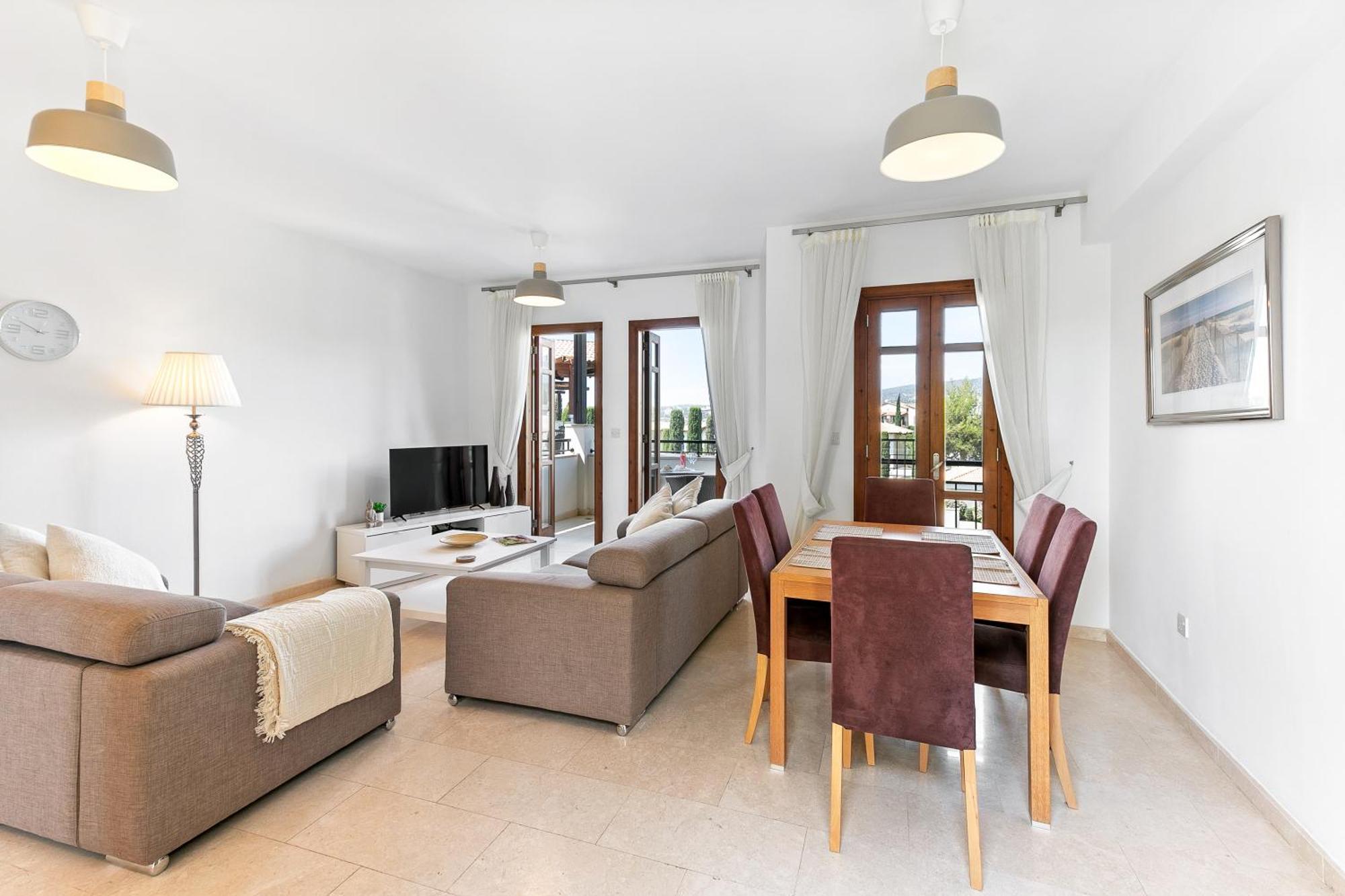 2 Bedroom Apartment Chloe With Communal Pool, Aphrodite Hills Resort Куклия Экстерьер фото