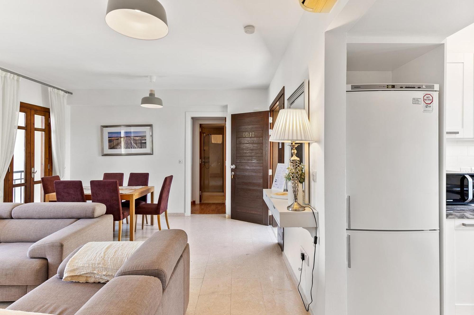 2 Bedroom Apartment Chloe With Communal Pool, Aphrodite Hills Resort Куклия Экстерьер фото